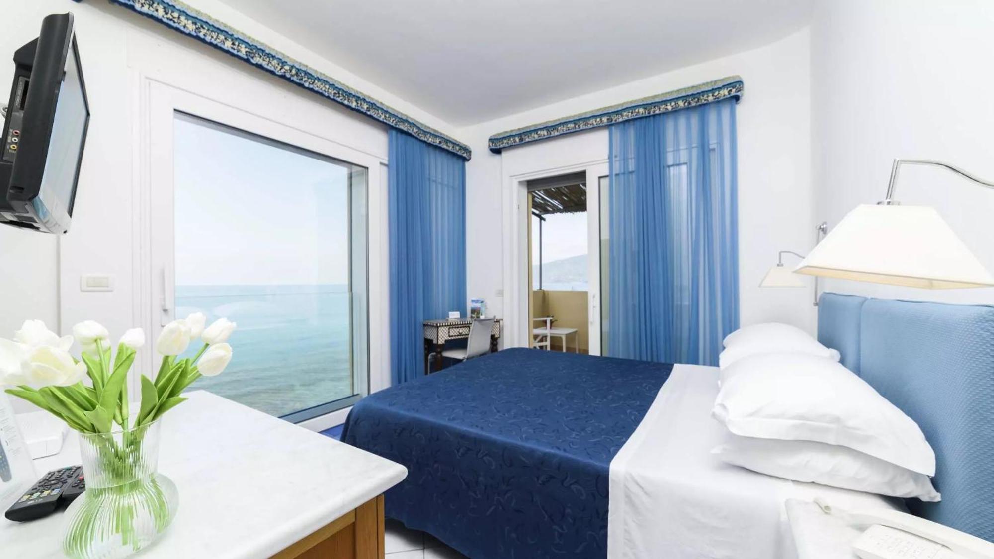 Grand Hotel San Pietro Trogir Exterior foto